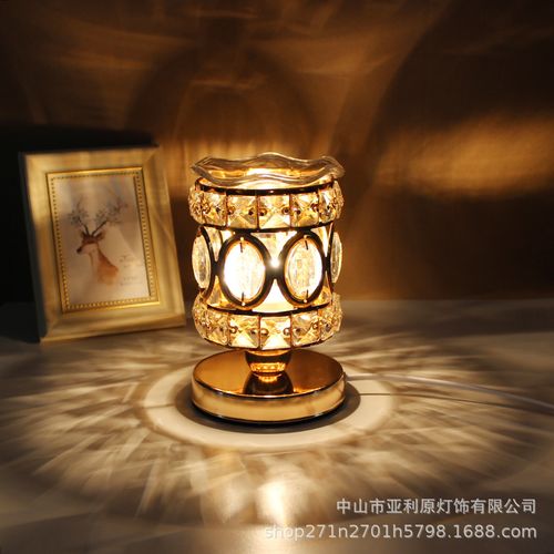 光影与芬芳的艺术——水晶台灯与香薰融蜡灯如何重塑生活美学